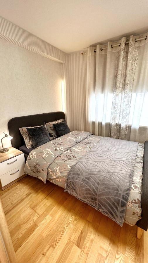 New Apartment With A View In The Town Center 나르바 외부 사진