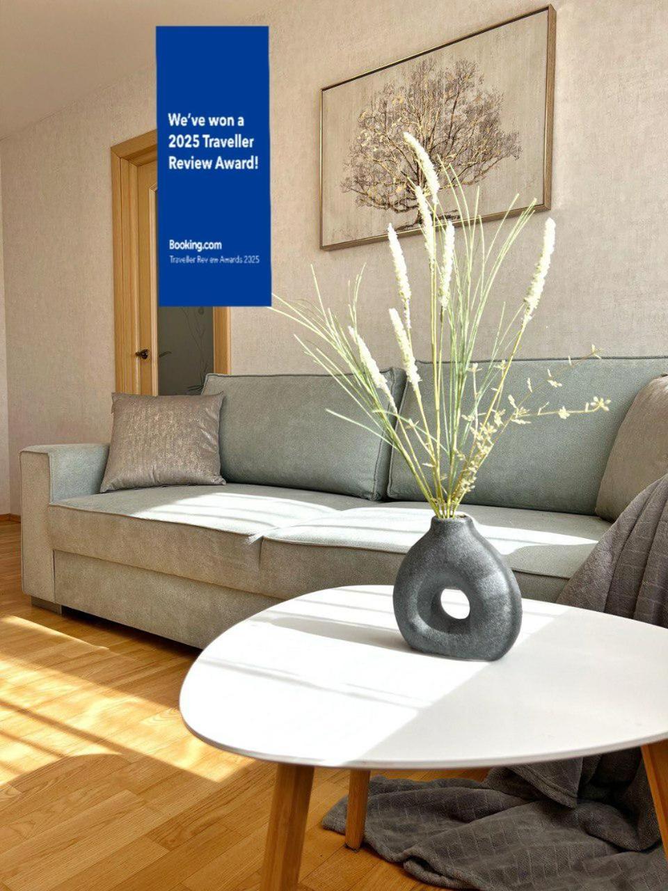 New Apartment With A View In The Town Center 나르바 외부 사진